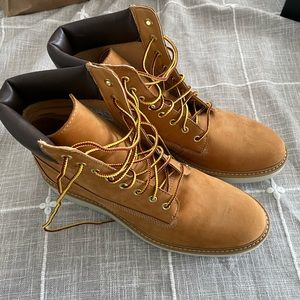 Timberland boots size 10